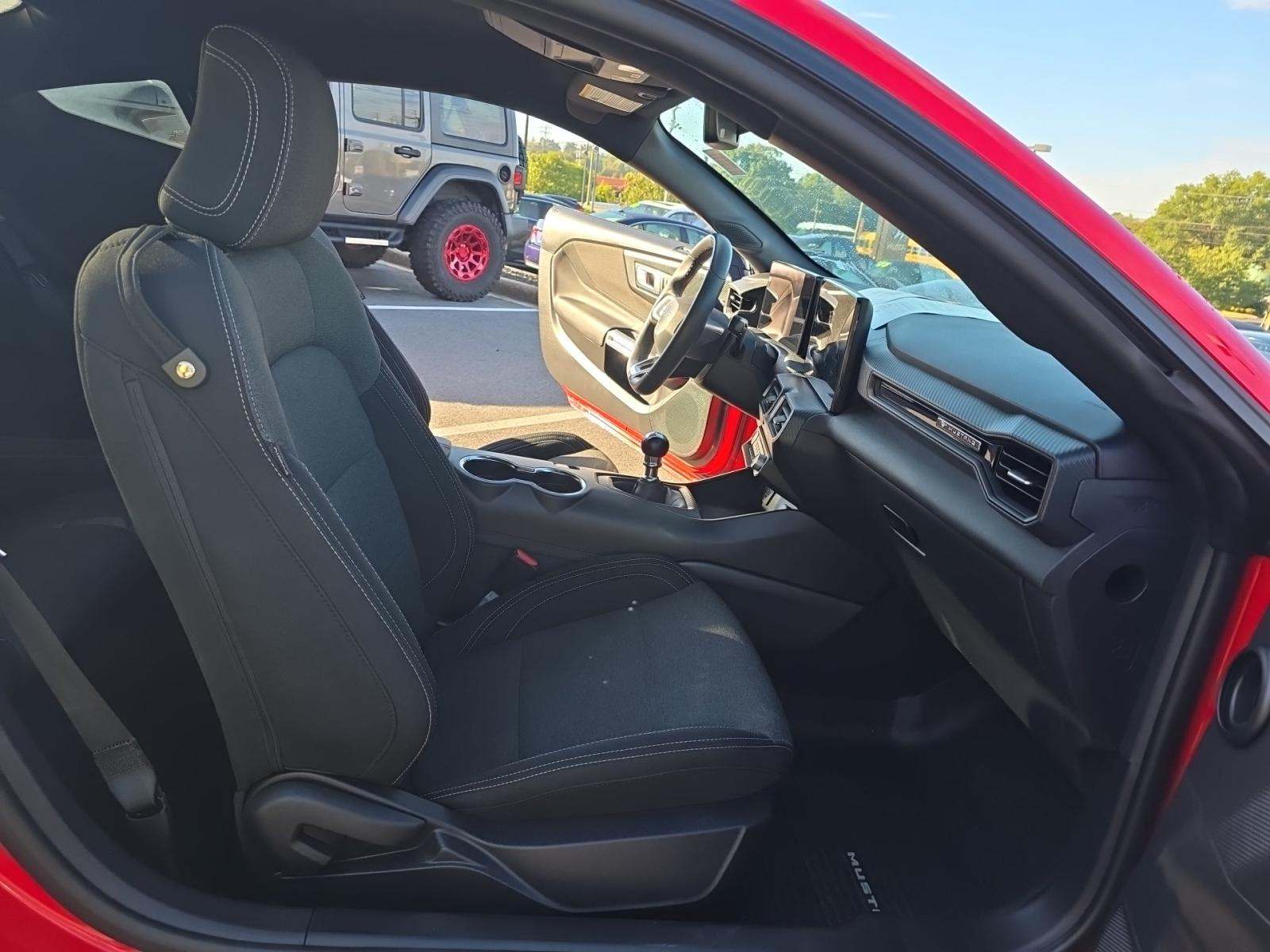 2025 Ford Mustang GT RWD