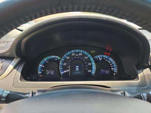 2014 Toyota Camry Hybrid XLE FWD