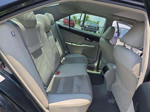 2014 Toyota Camry Hybrid XLE FWD
