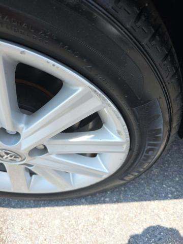 2014 Toyota Camry Hybrid XLE FWD