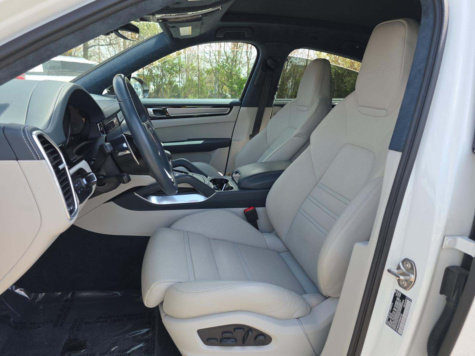 PORSCHE CAYENNE - 2