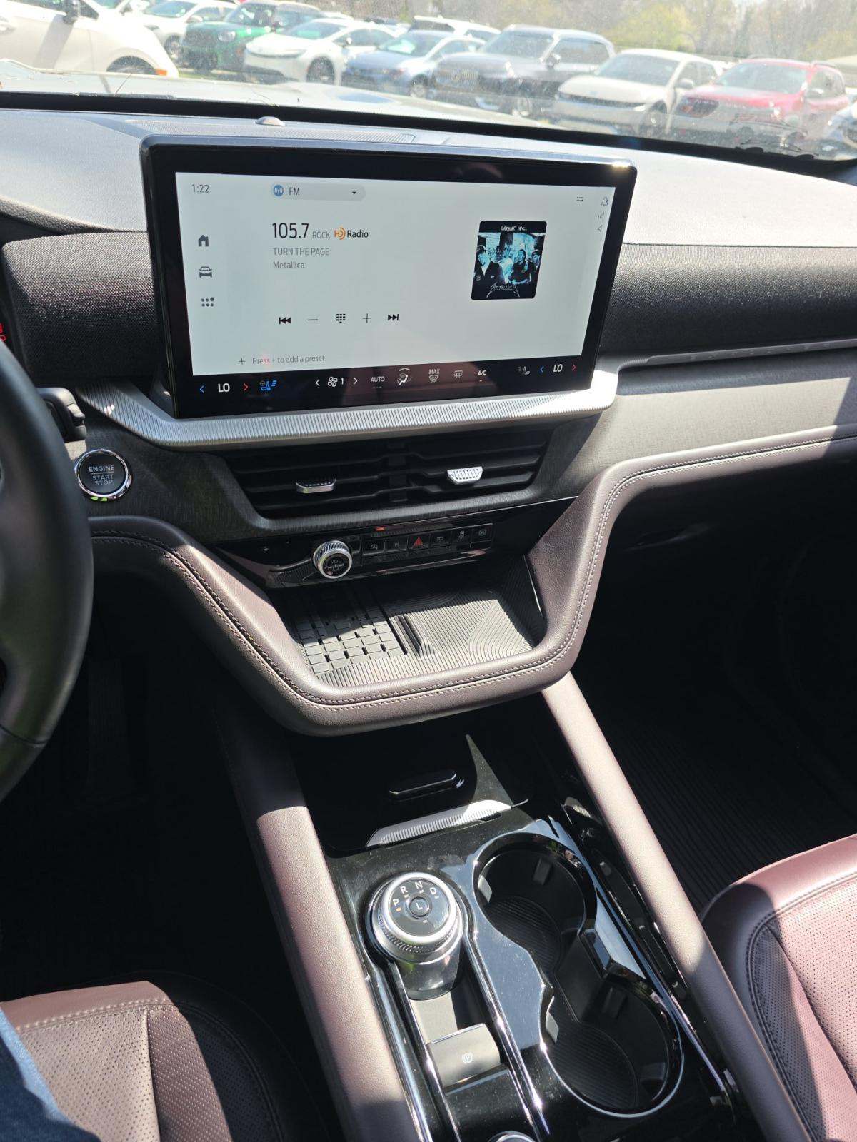 2025 Ford Explorer Platinum AWD