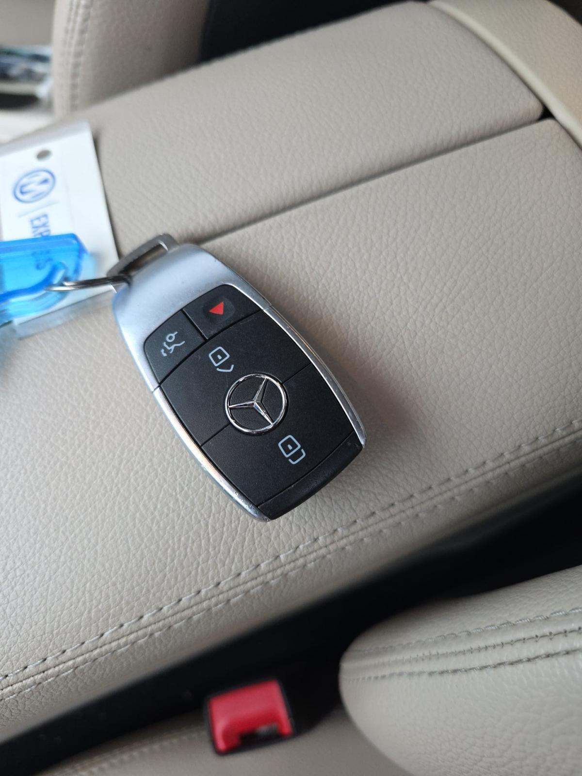 2019 Mercedes-Benz C-Class C 300 RWD