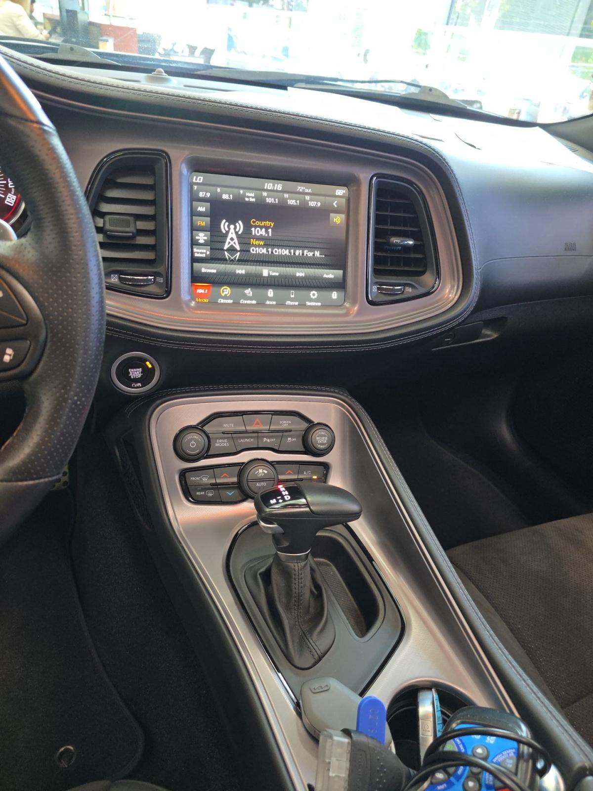 DODGE CHALLENGER - 10