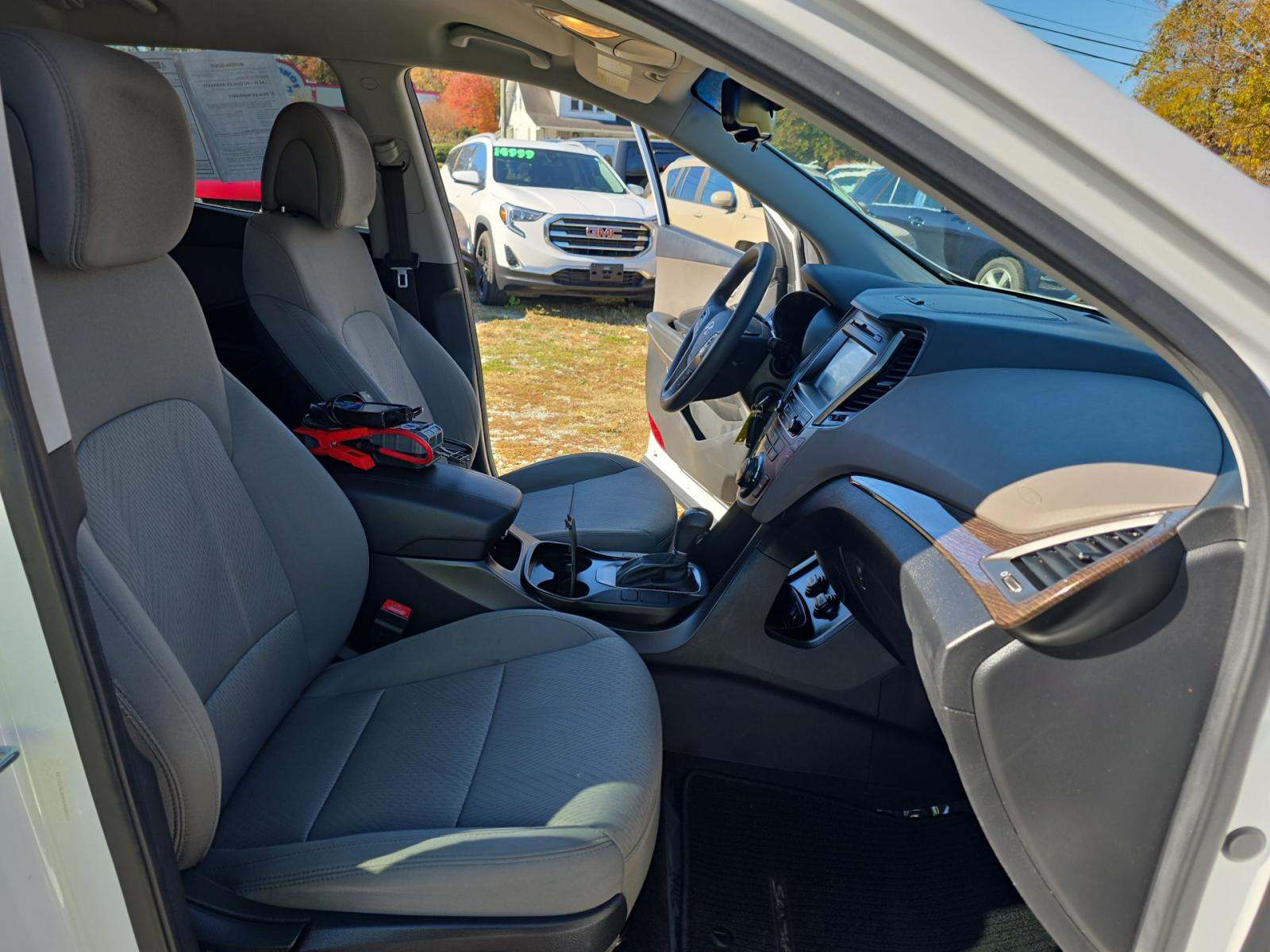 2017 Hyundai Santa Fe Sport Base FWD