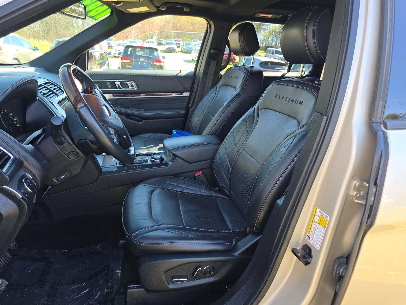 FORD EXPLORER - 2