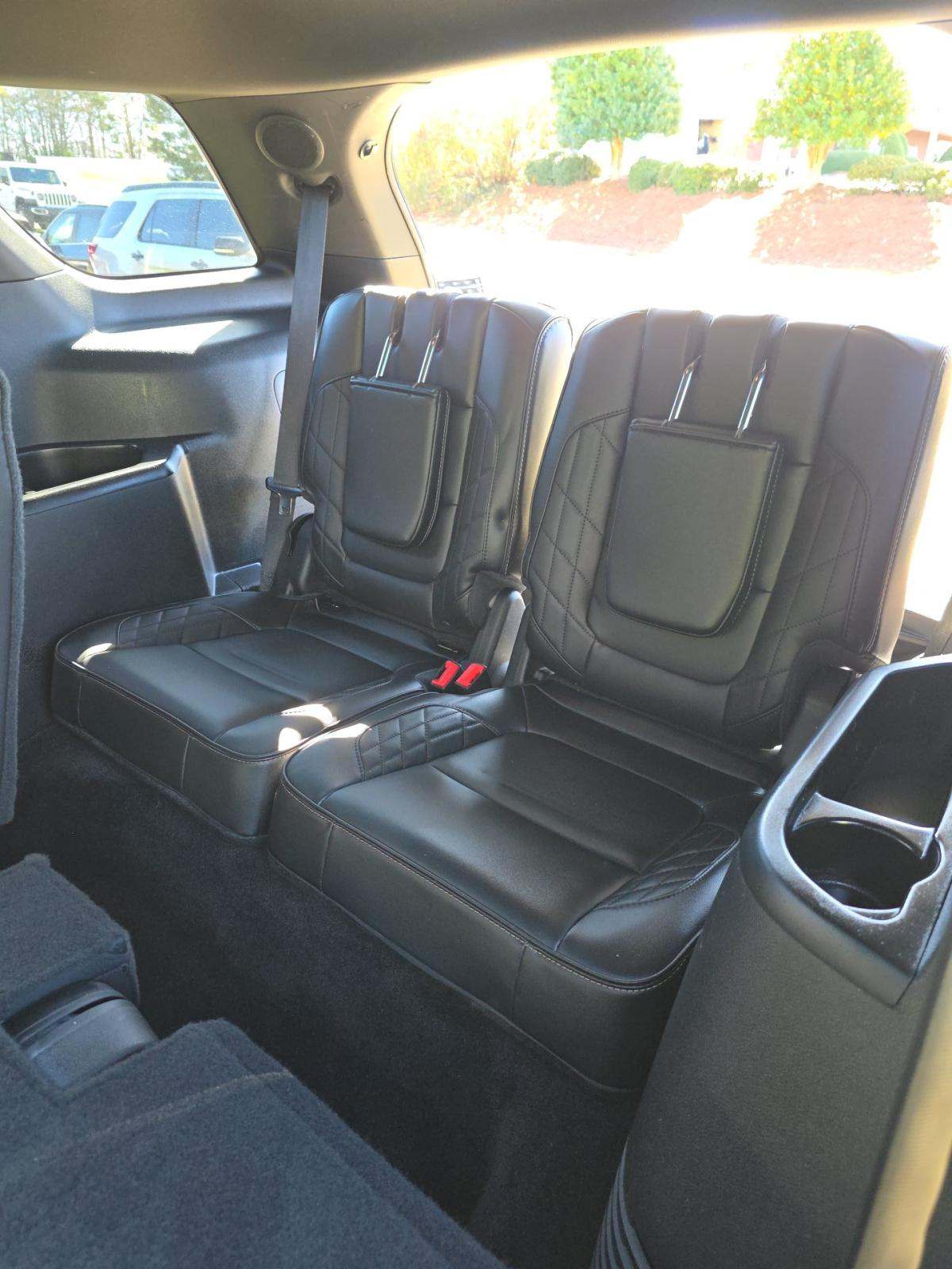 FORD EXPLORER - 10