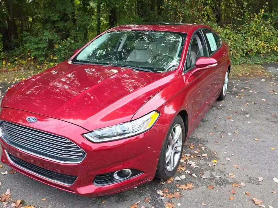 2015 Ford Fusion Hybrid Titanium FWD