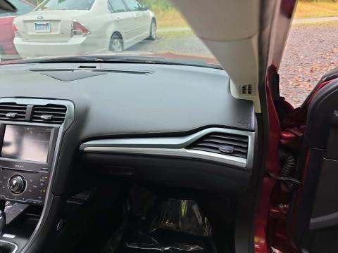 2015 Ford Fusion Hybrid Titanium FWD