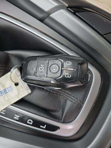 2015 Ford Fusion Hybrid Titanium FWD