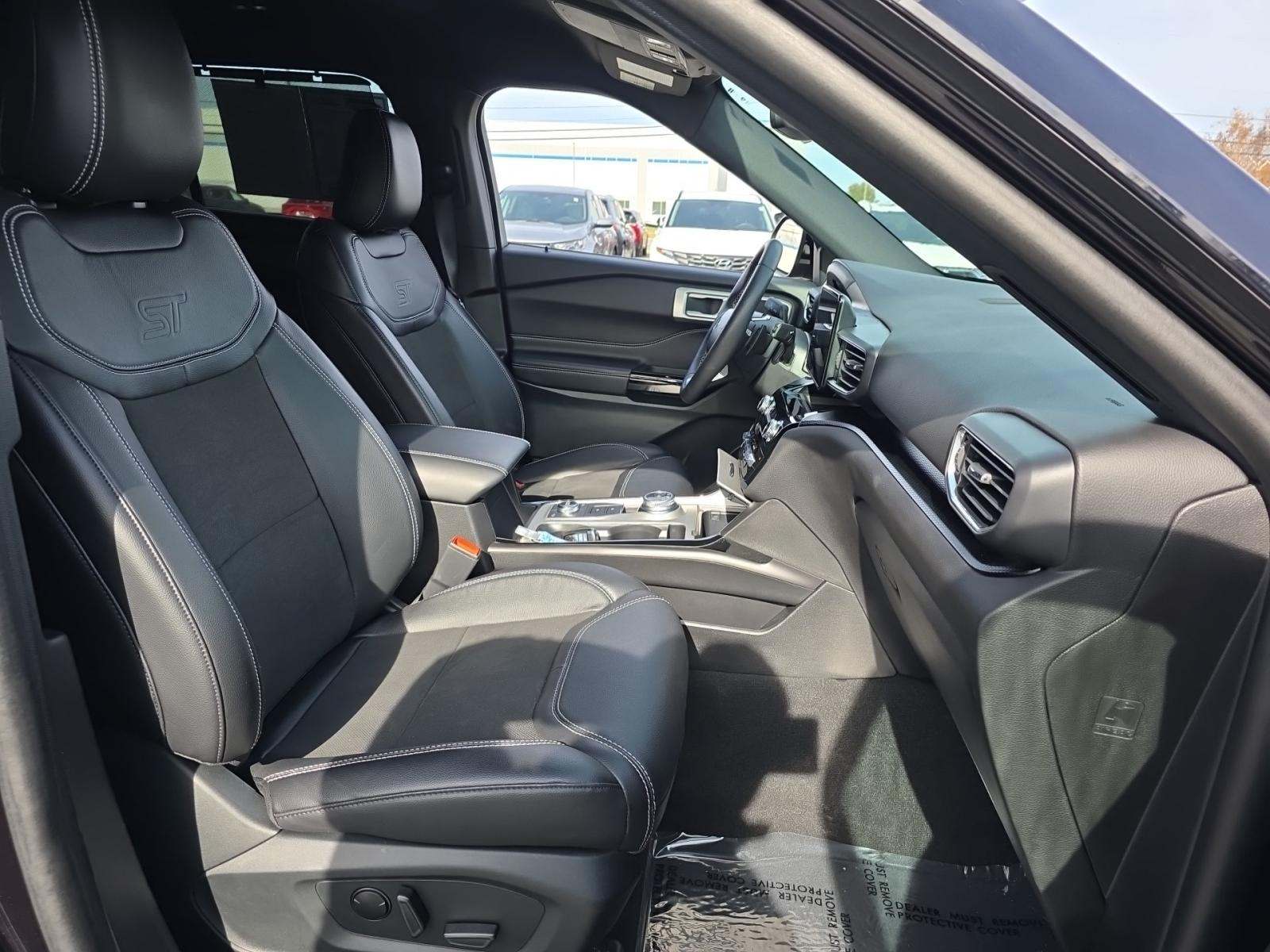 2023 Ford Explorer ST AWD