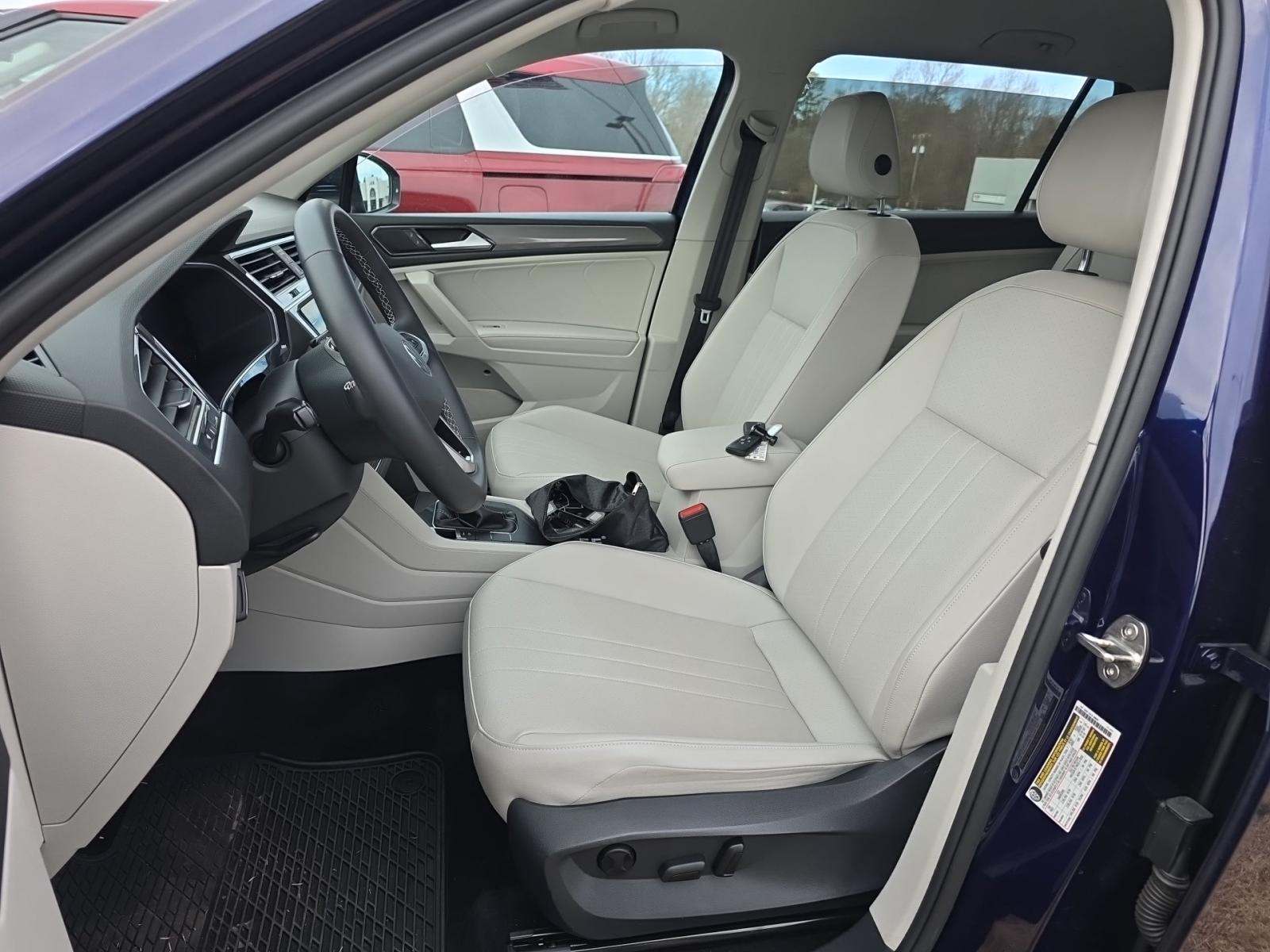 2023 Volkswagen Tiguan 2.0T SE FWD