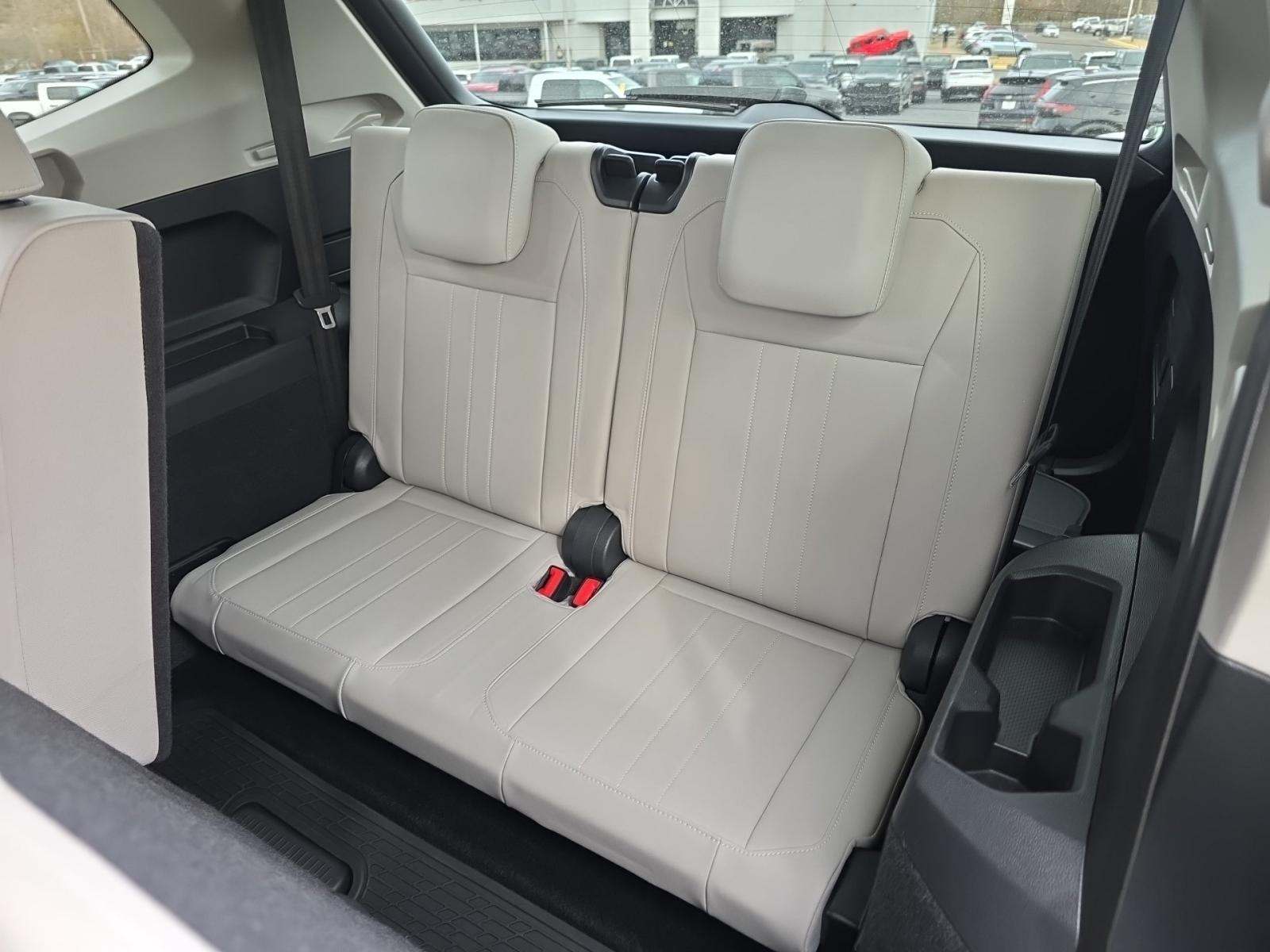 2023 Volkswagen Tiguan 2.0T SE FWD