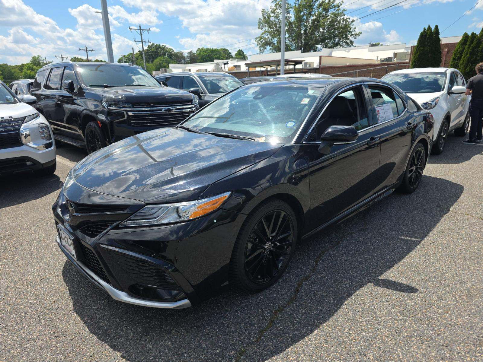 TOYOTA CAMRY - 1