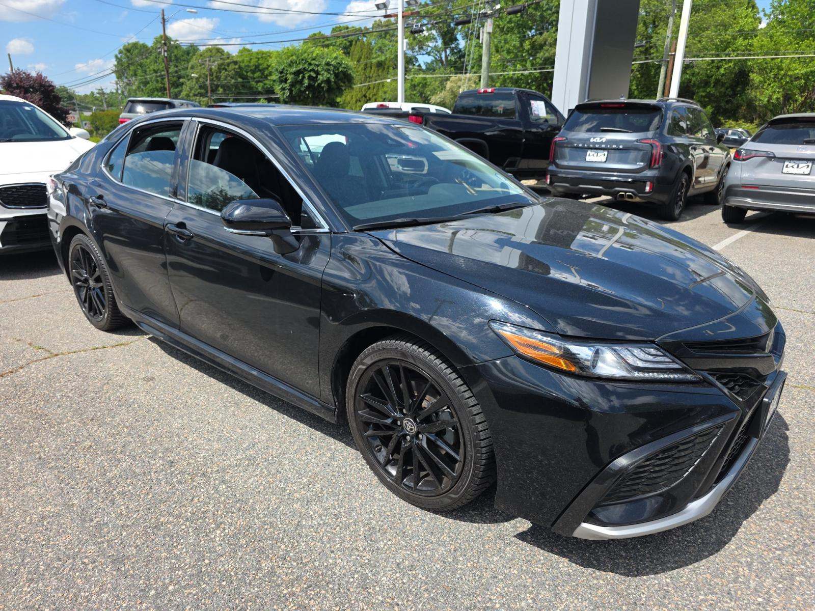 TOYOTA CAMRY - 4