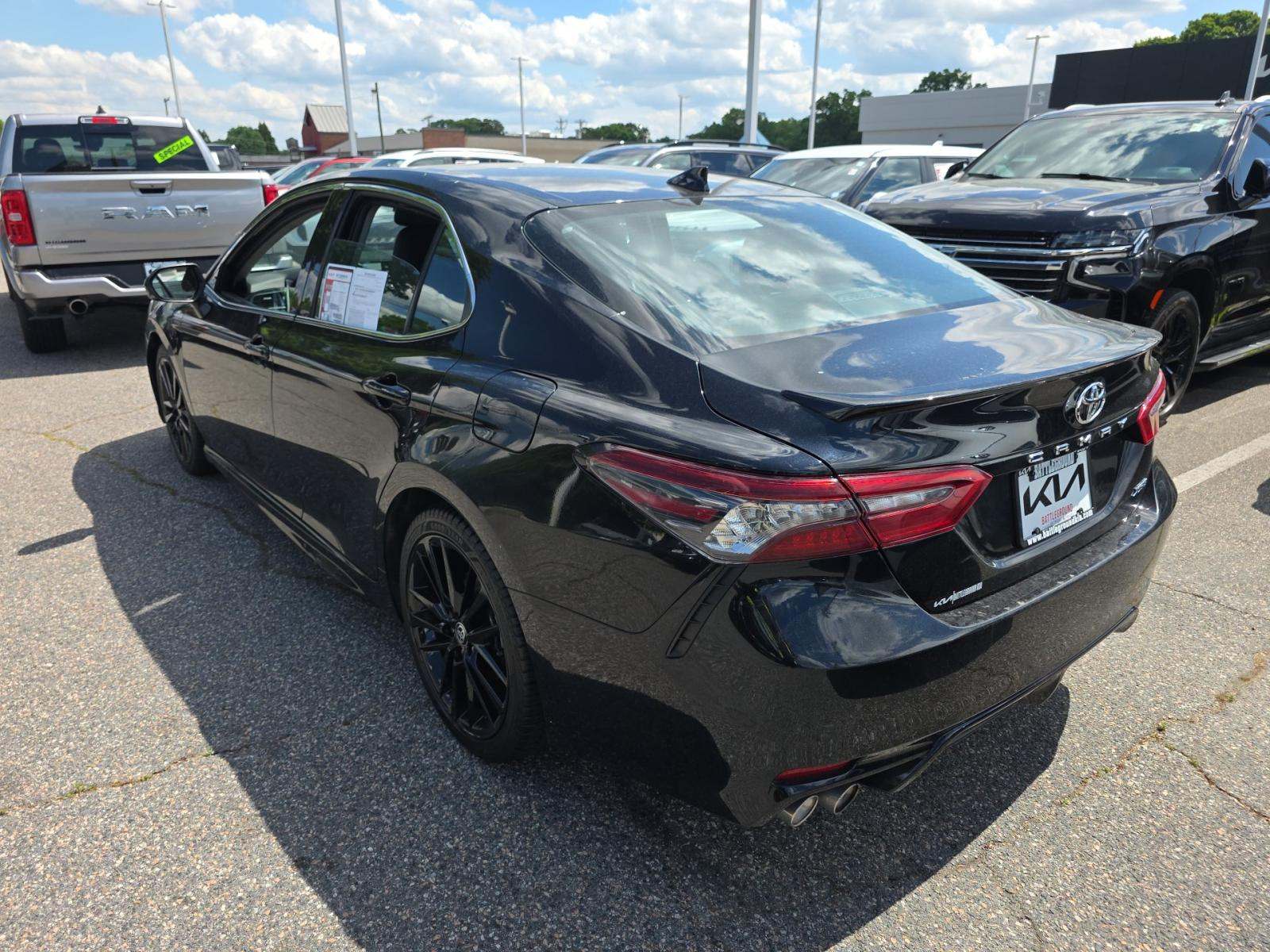 TOYOTA CAMRY - 2