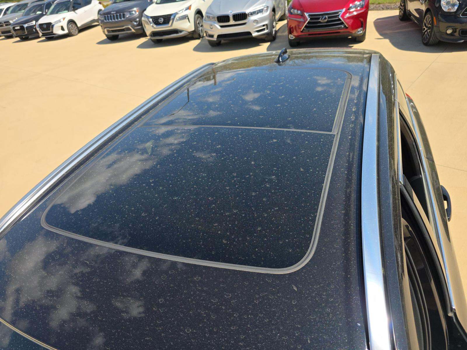 2019 Volvo XC60 Plug-In Hybrid T8 Inscription AWD