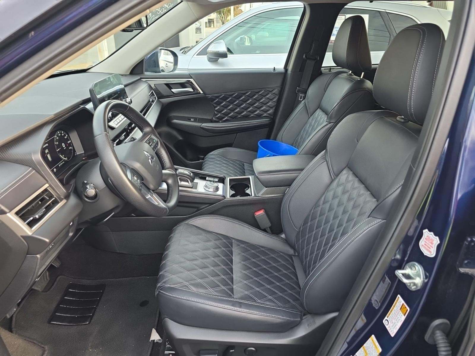 2024 Mitsubishi Outlander SEL FWD