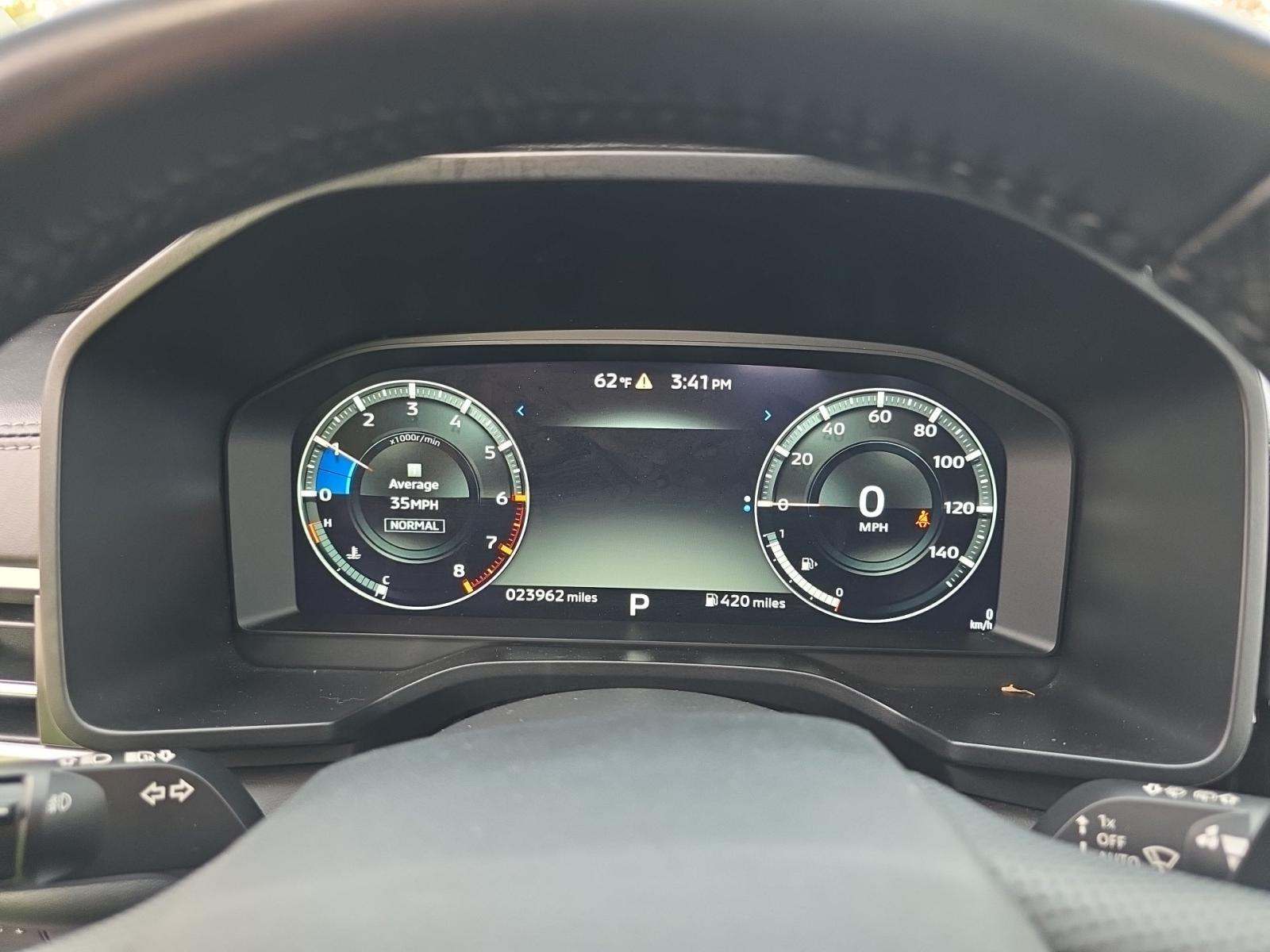 2024 Mitsubishi Outlander SEL FWD