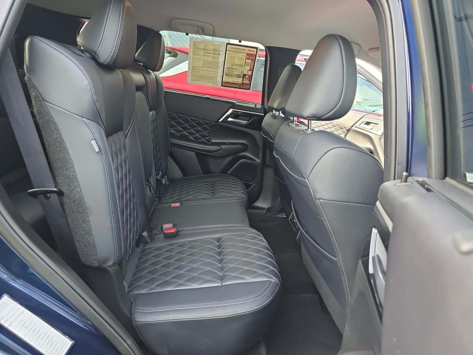 2024 Mitsubishi Outlander SEL FWD