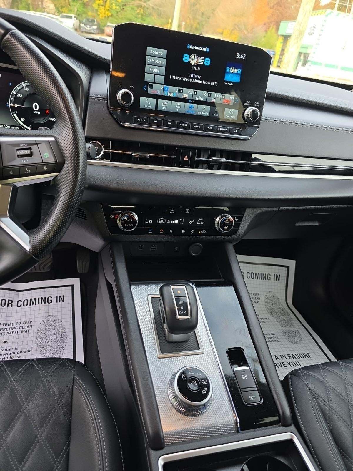 2024 Mitsubishi Outlander SEL FWD