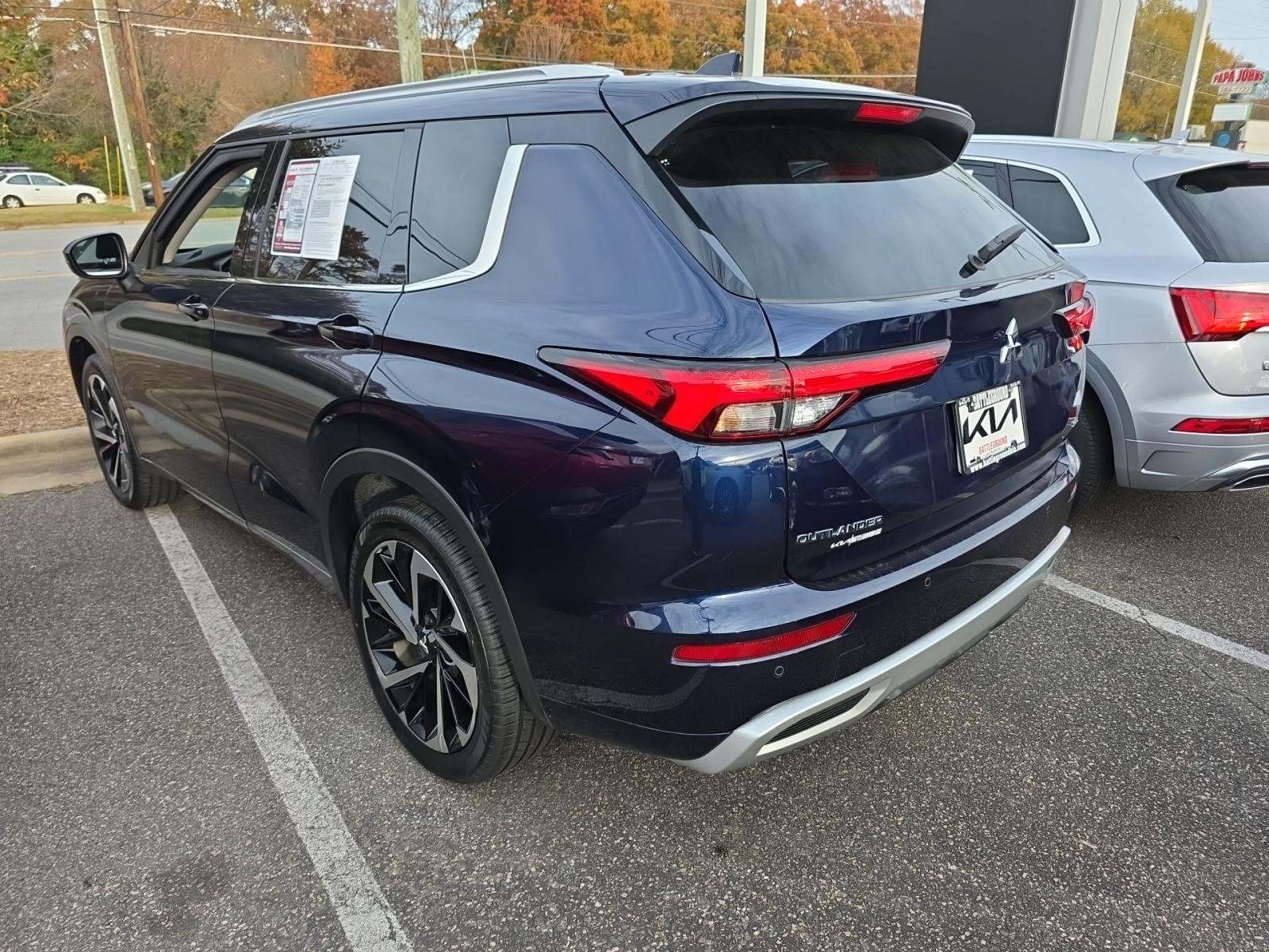 2024 Mitsubishi Outlander SEL FWD