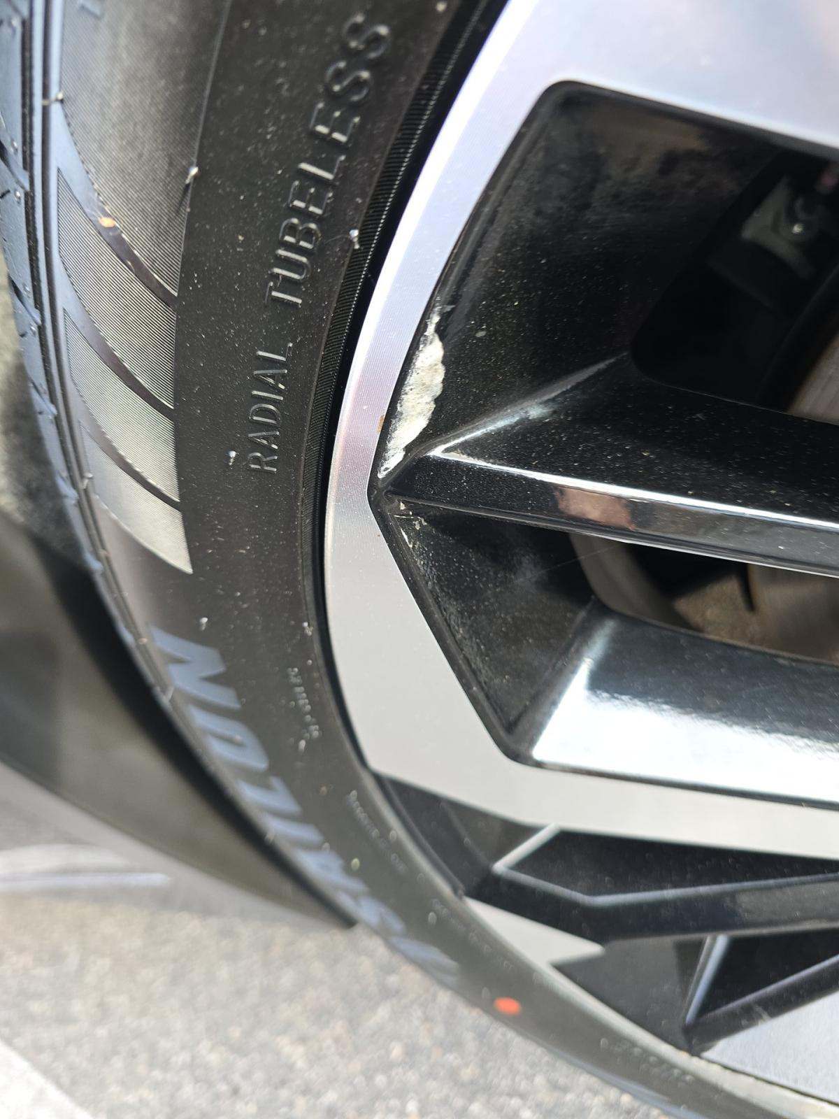 2024 Mitsubishi Outlander SEL FWD