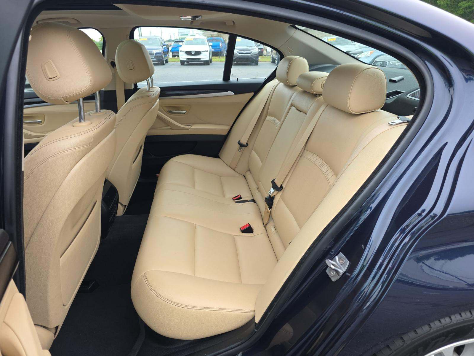 2016 BMW 5 Series 528i RWD