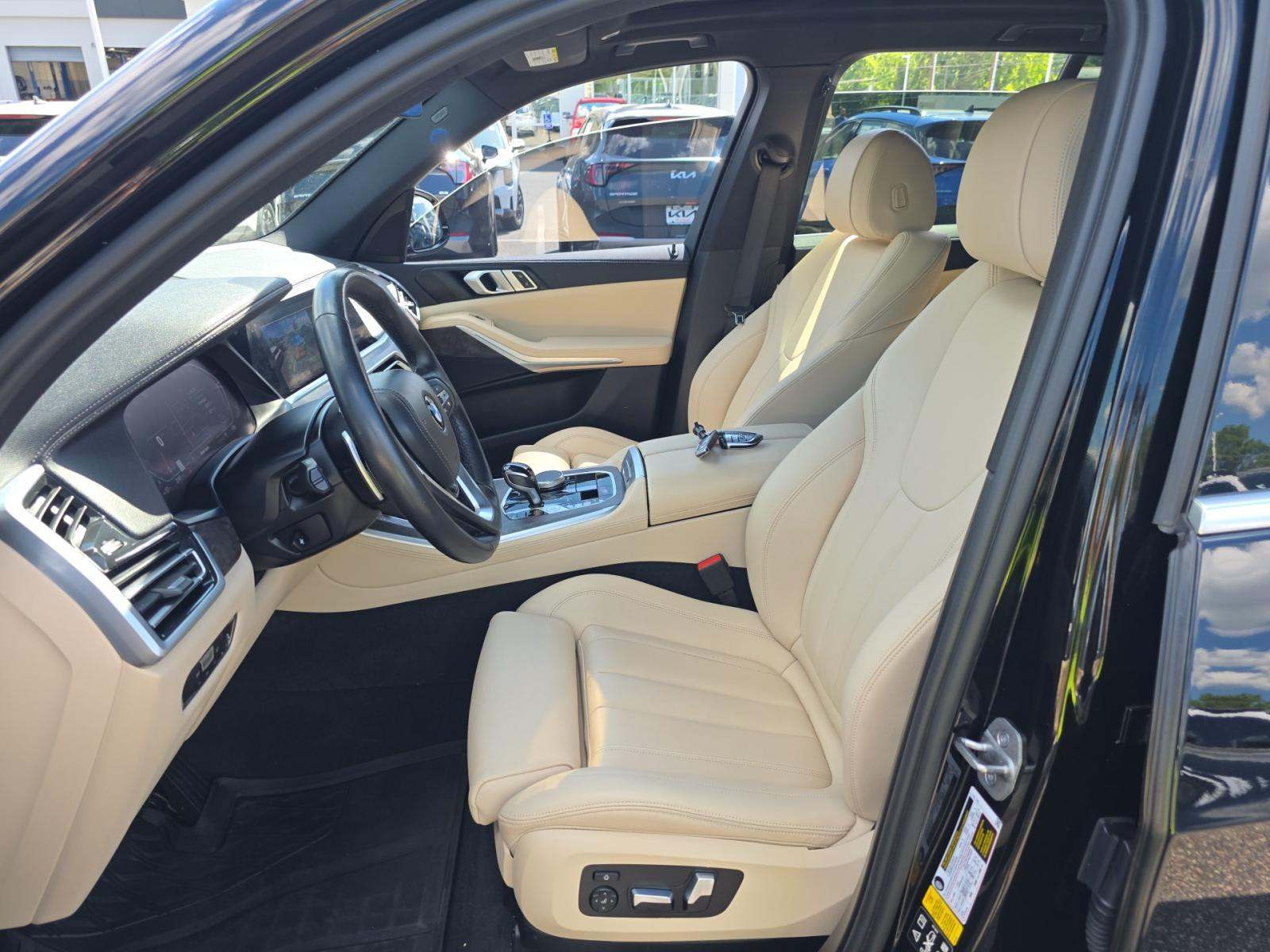 2022 BMW X5 xDrive40i AWD