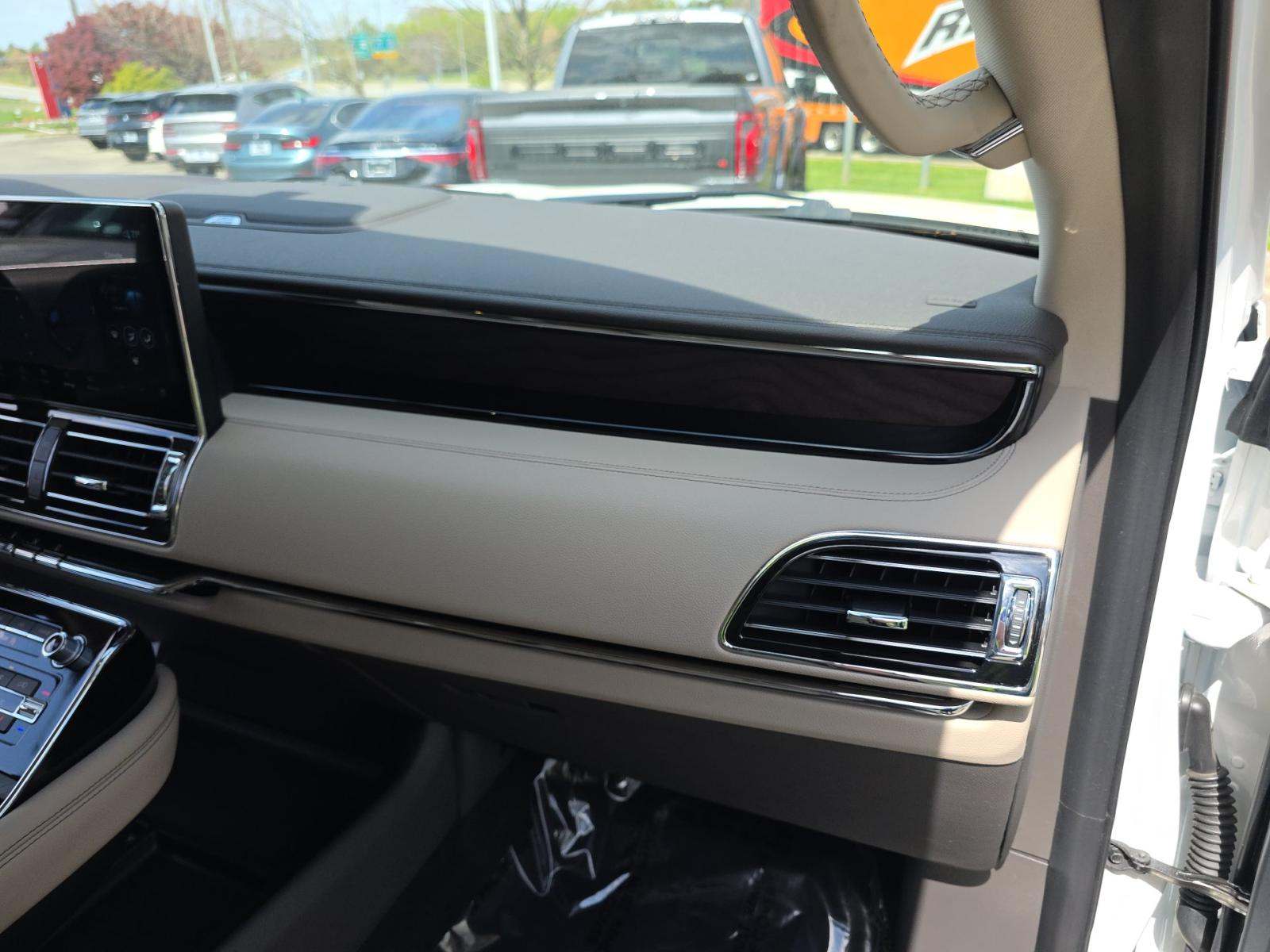 2024 Lincoln Navigator Reserve AWD