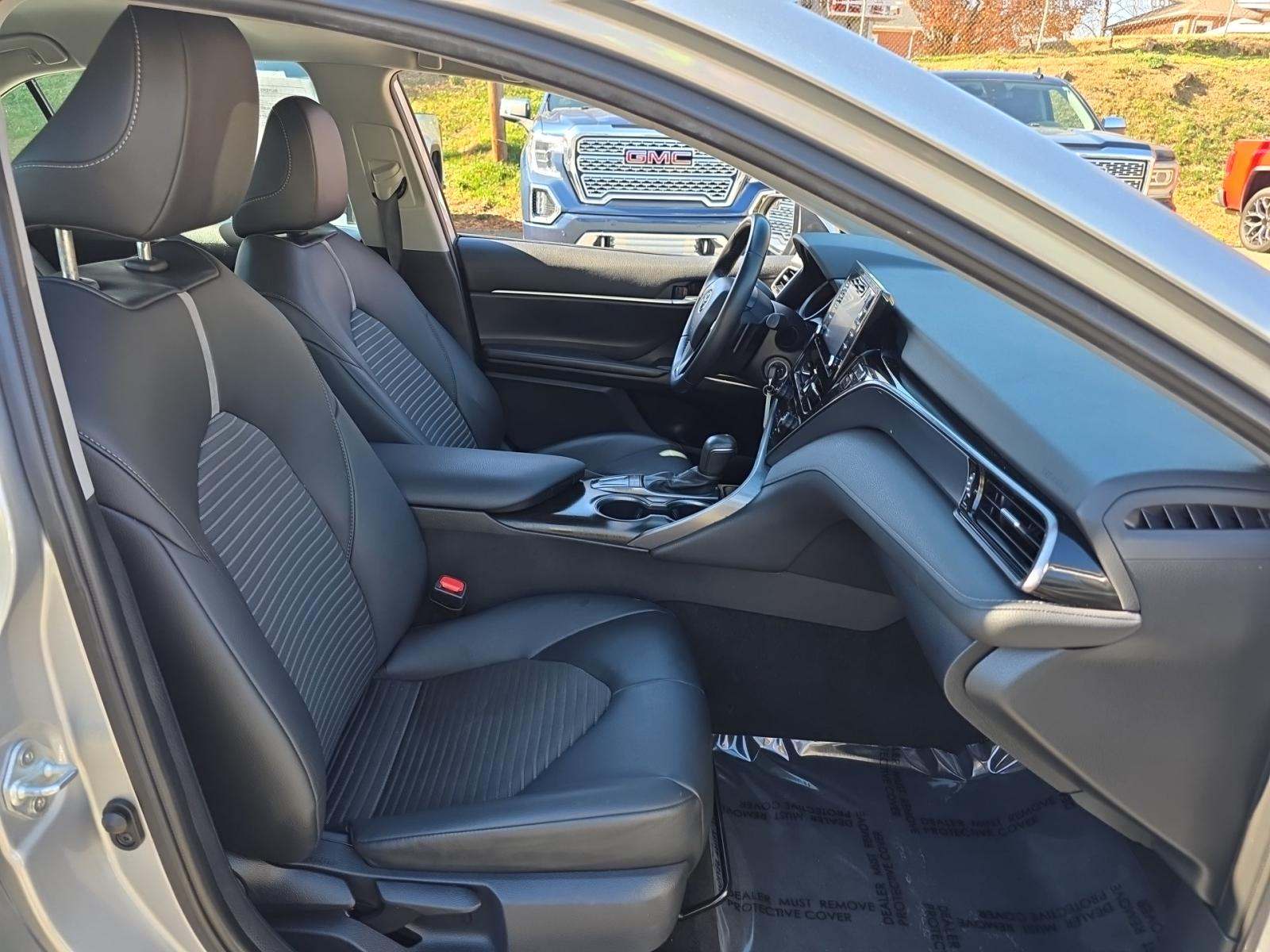 2023 Toyota Camry SE FWD