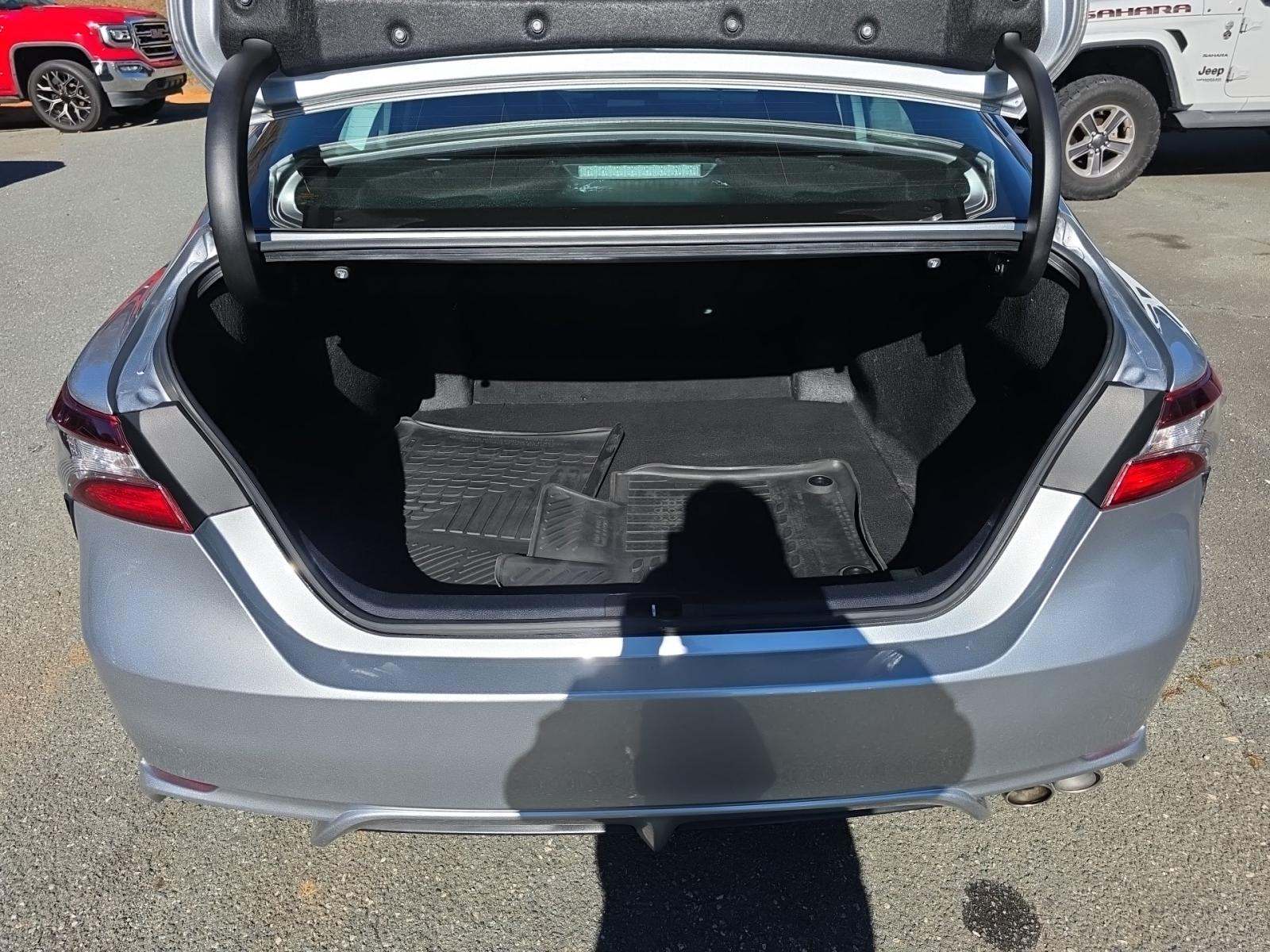 2023 Toyota Camry SE FWD