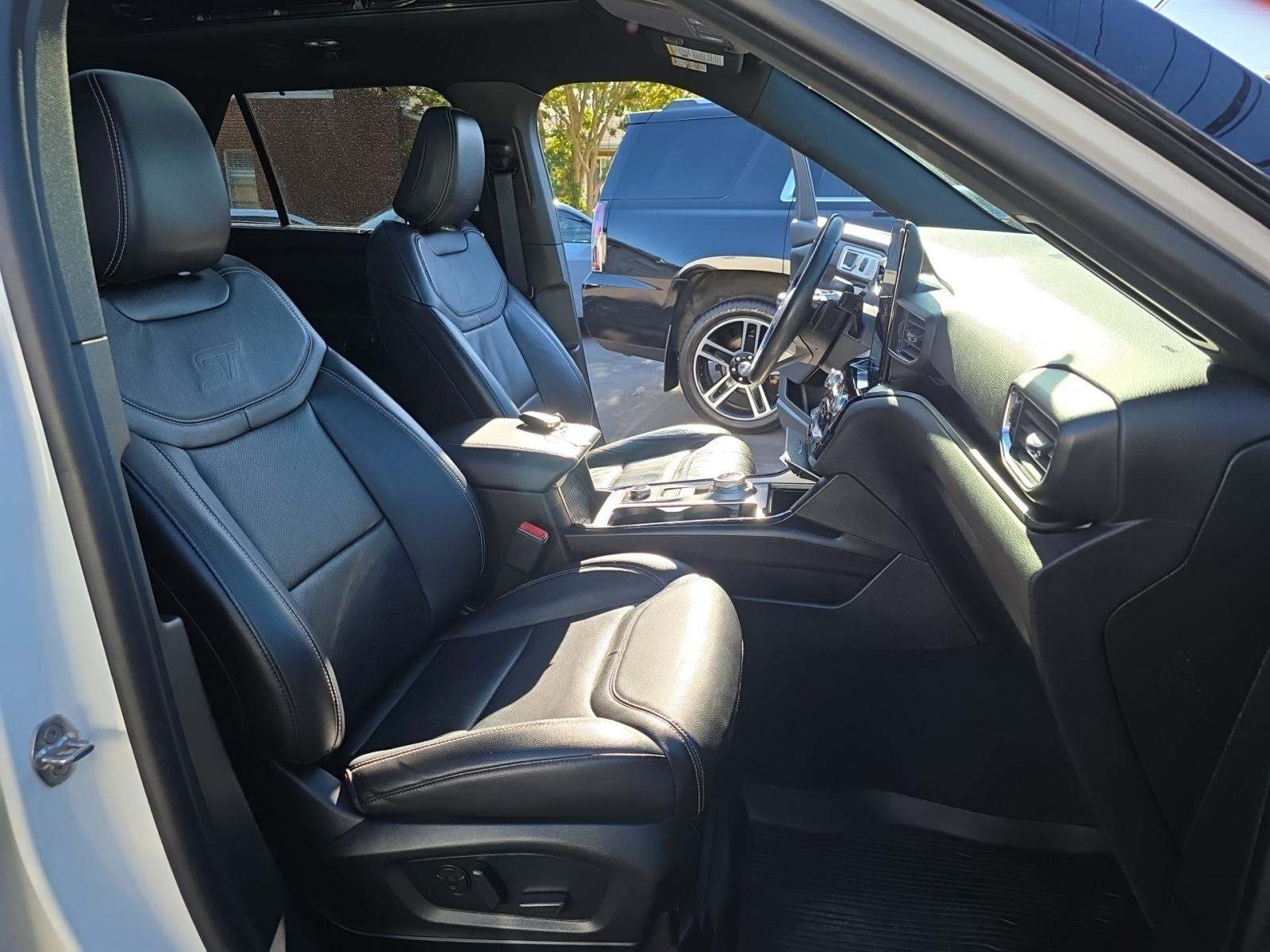 2021 Ford Explorer ST AWD