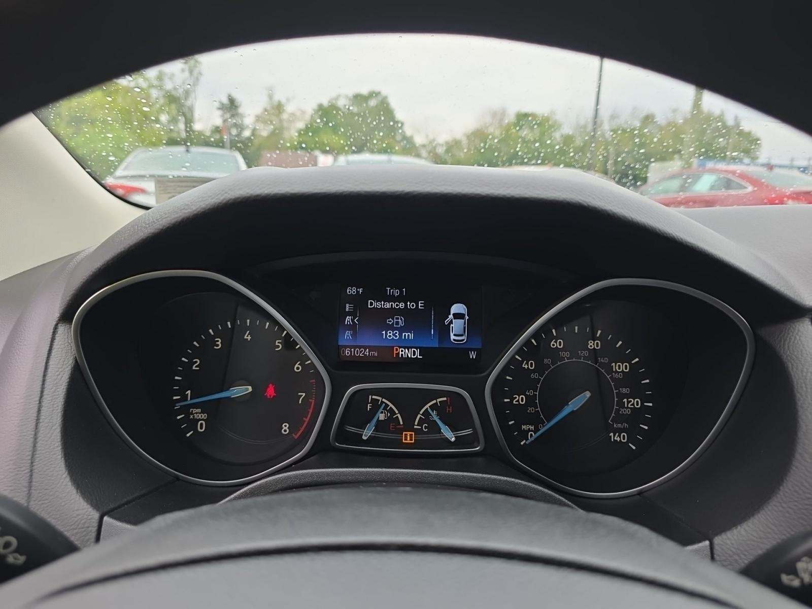 2016 Ford Focus SE FWD