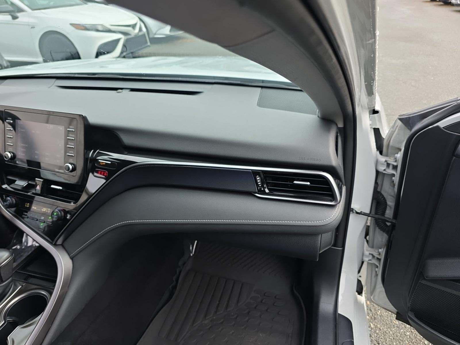 2023 Toyota Camry SE FWD