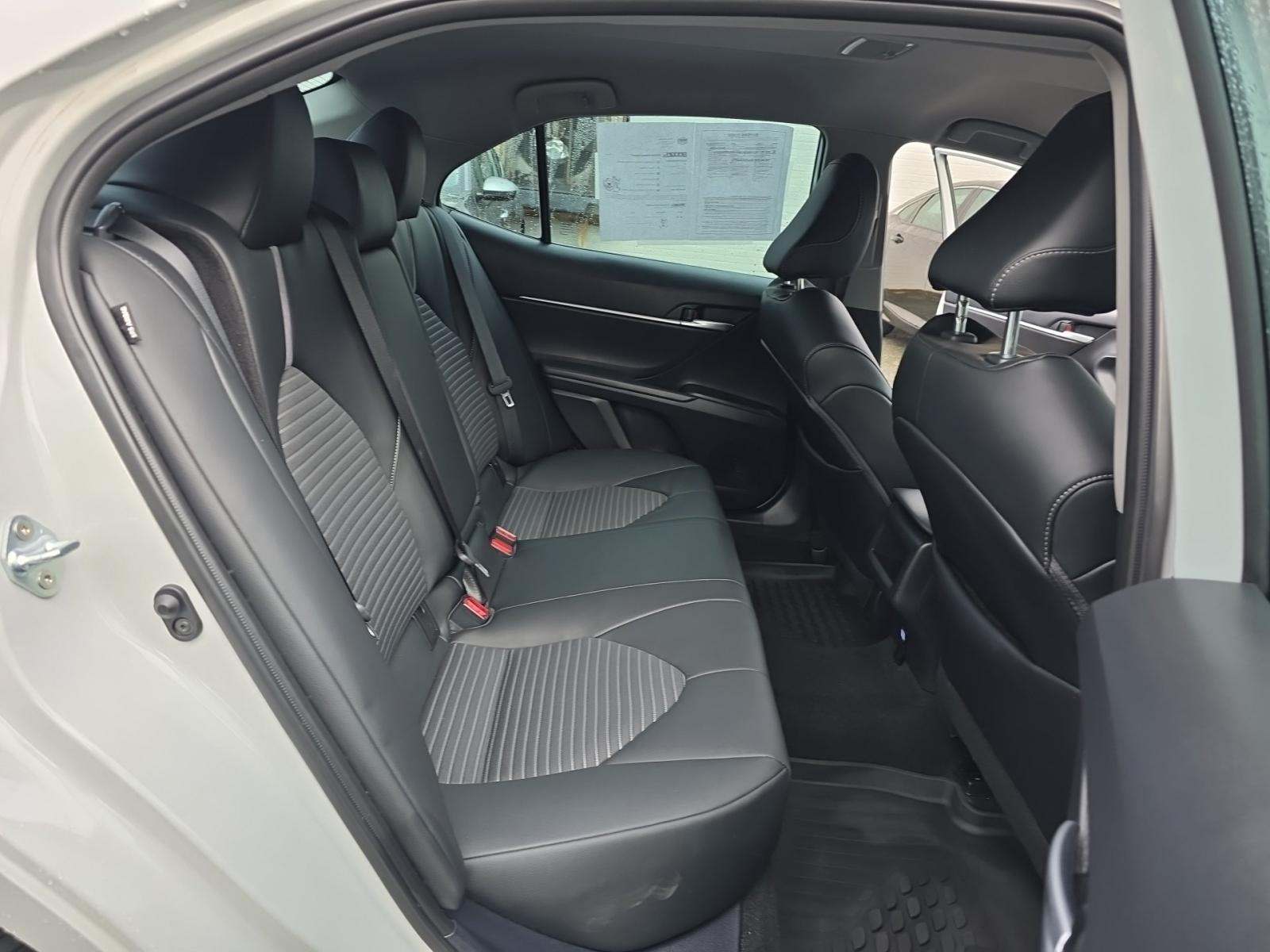 2023 Toyota Camry SE FWD