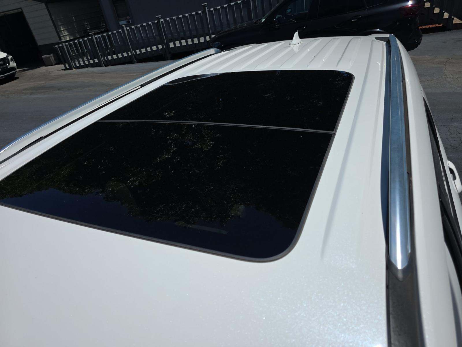 FORD EXPLORER - 8