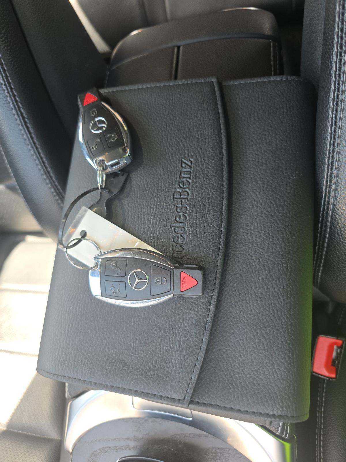MERCEDES-BENZ C-CLASS - 4