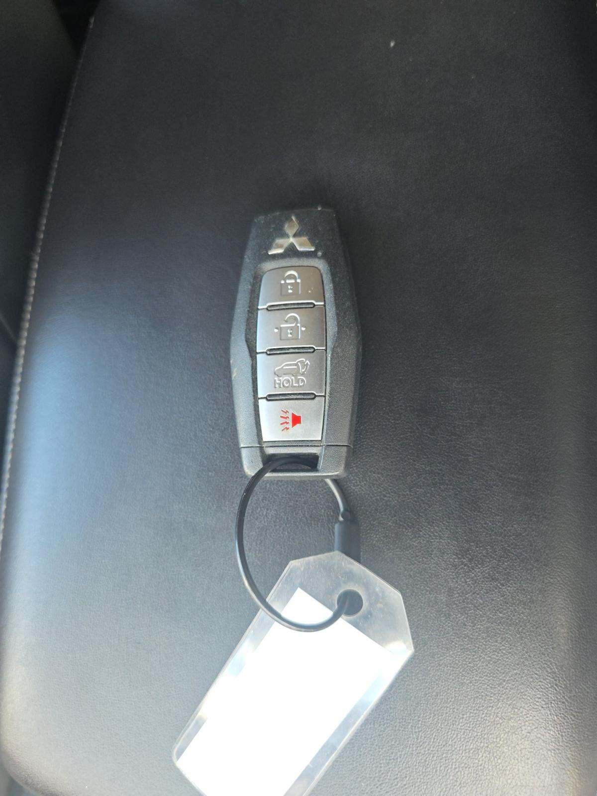 2024 Mitsubishi Outlander SE FWD
