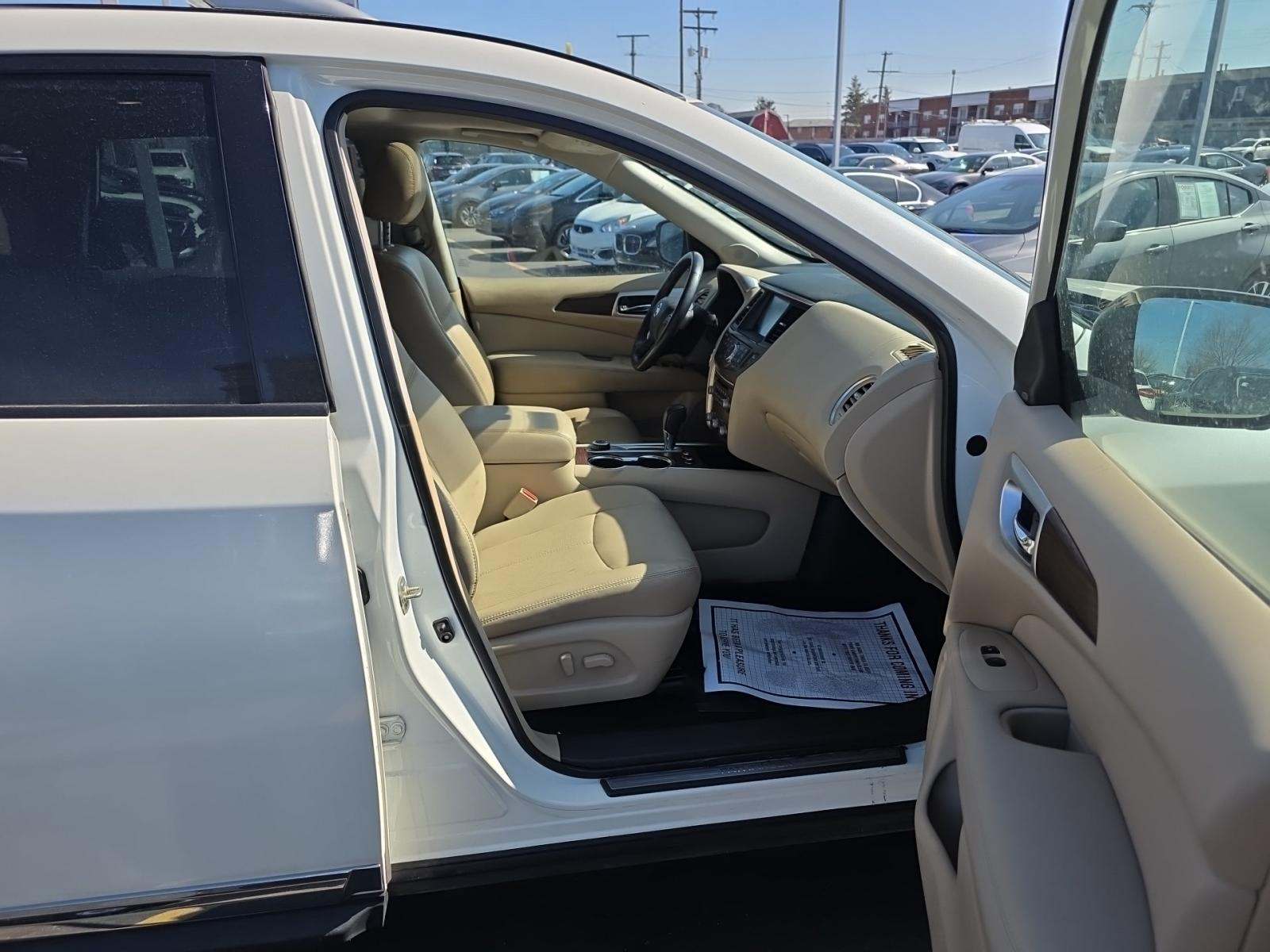 2020 Nissan Pathfinder Platinum AWD