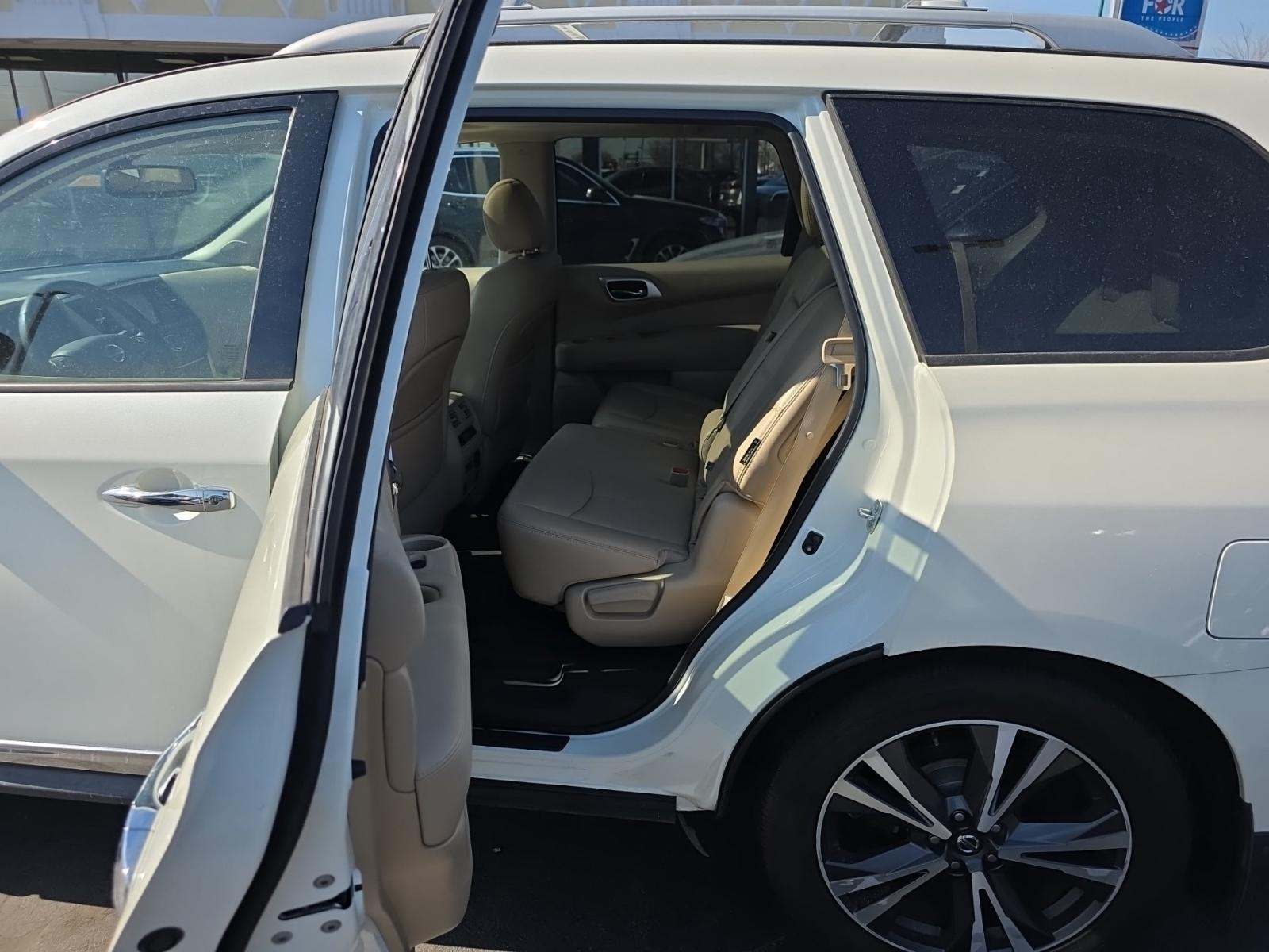 2020 Nissan Pathfinder Platinum AWD