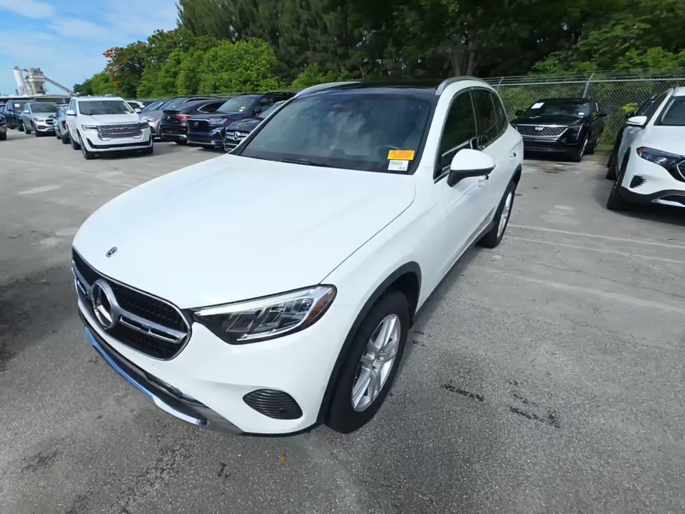 2025 Mercedes-Benz GLC GLC 300 RWD