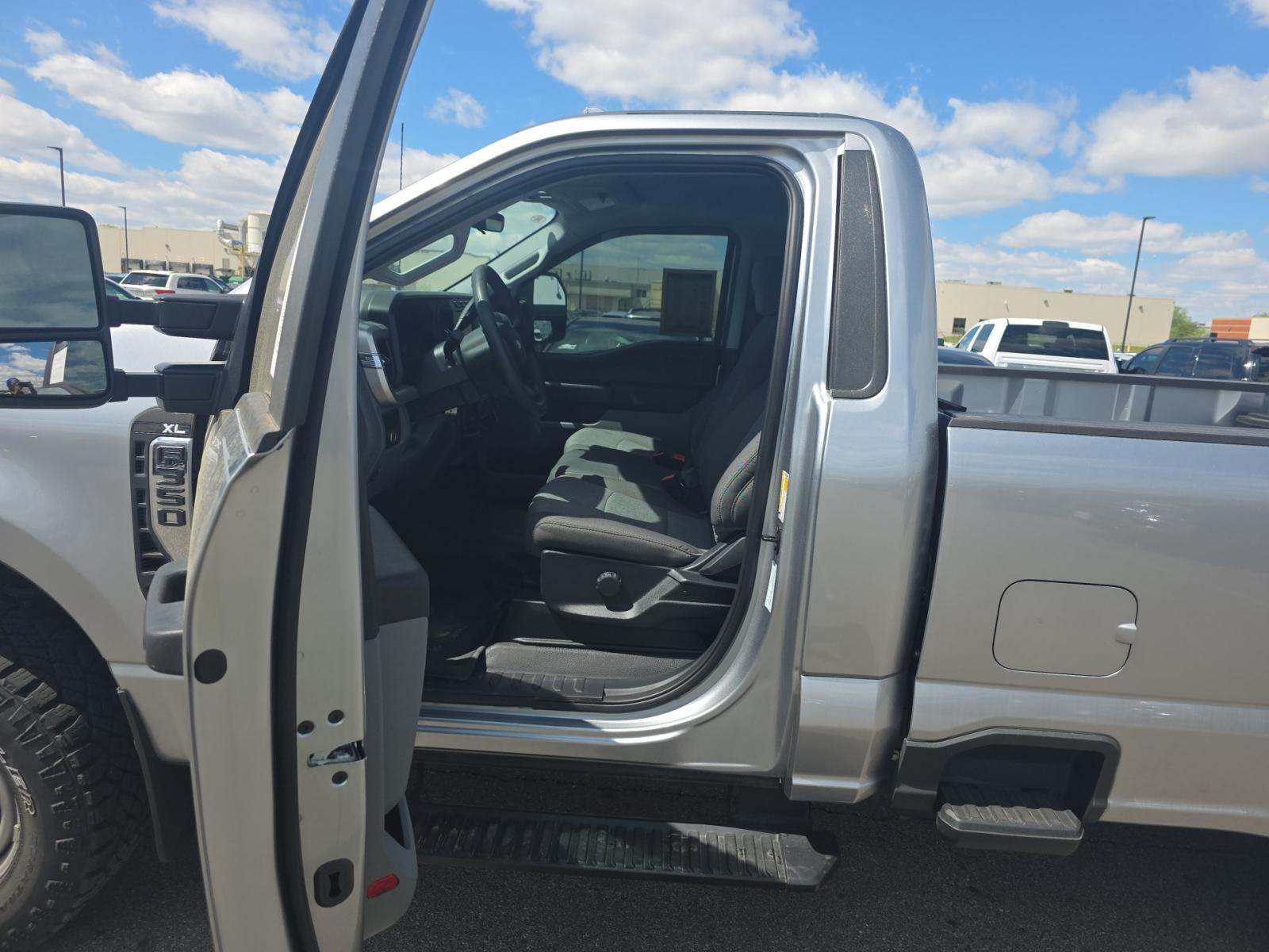 FORD F-350 - 2