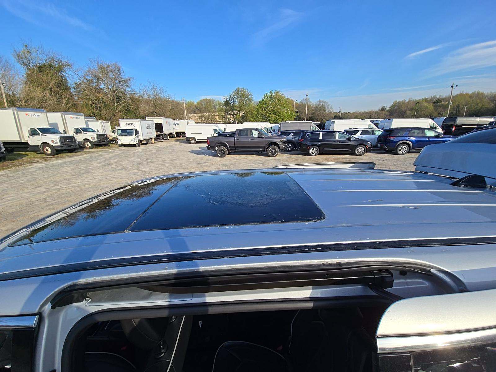 2026 Chrysler Pacifica Limited FWD