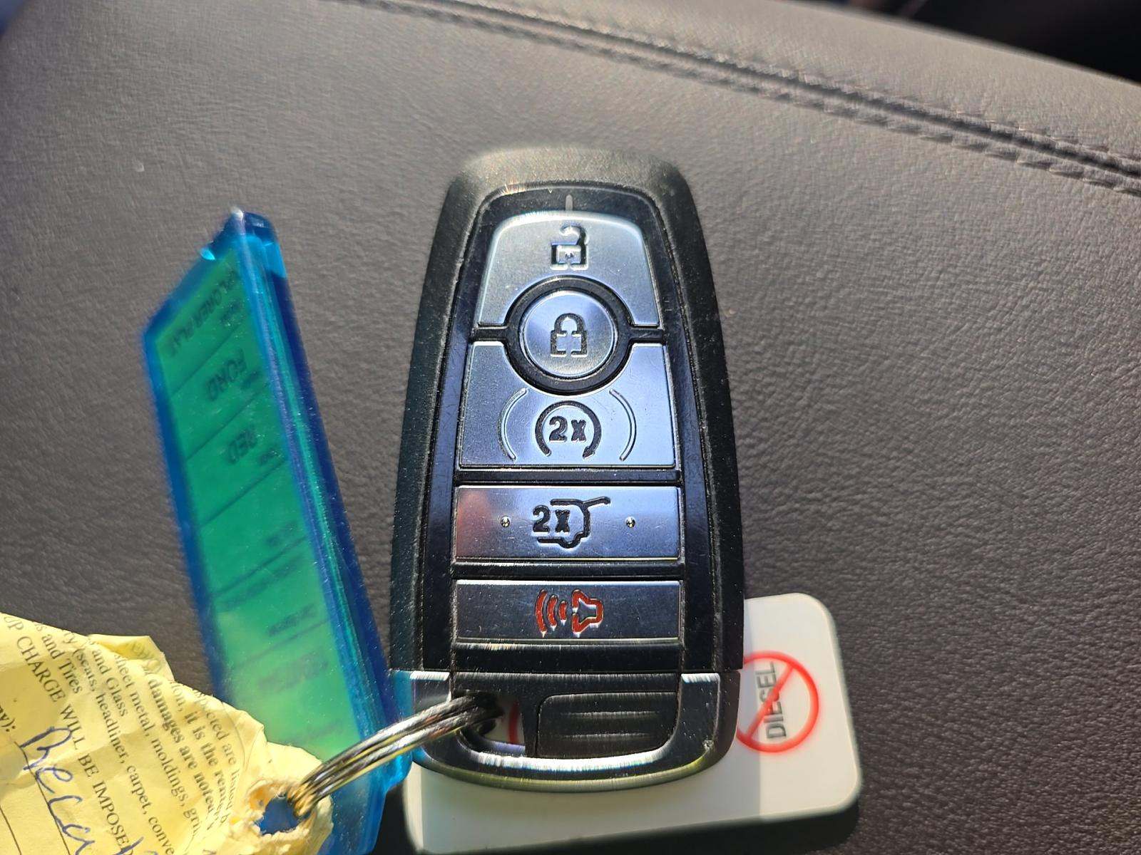 2025 Ford Explorer Platinum RWD