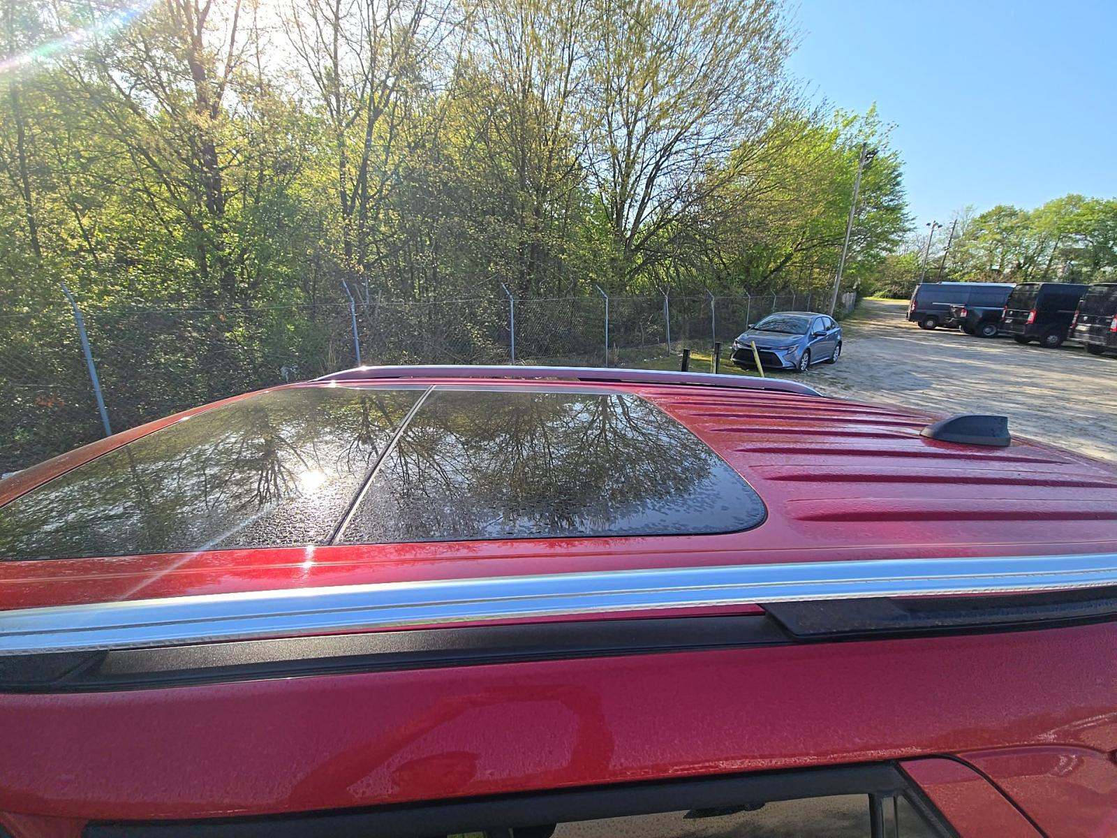 2025 Ford Explorer Platinum RWD