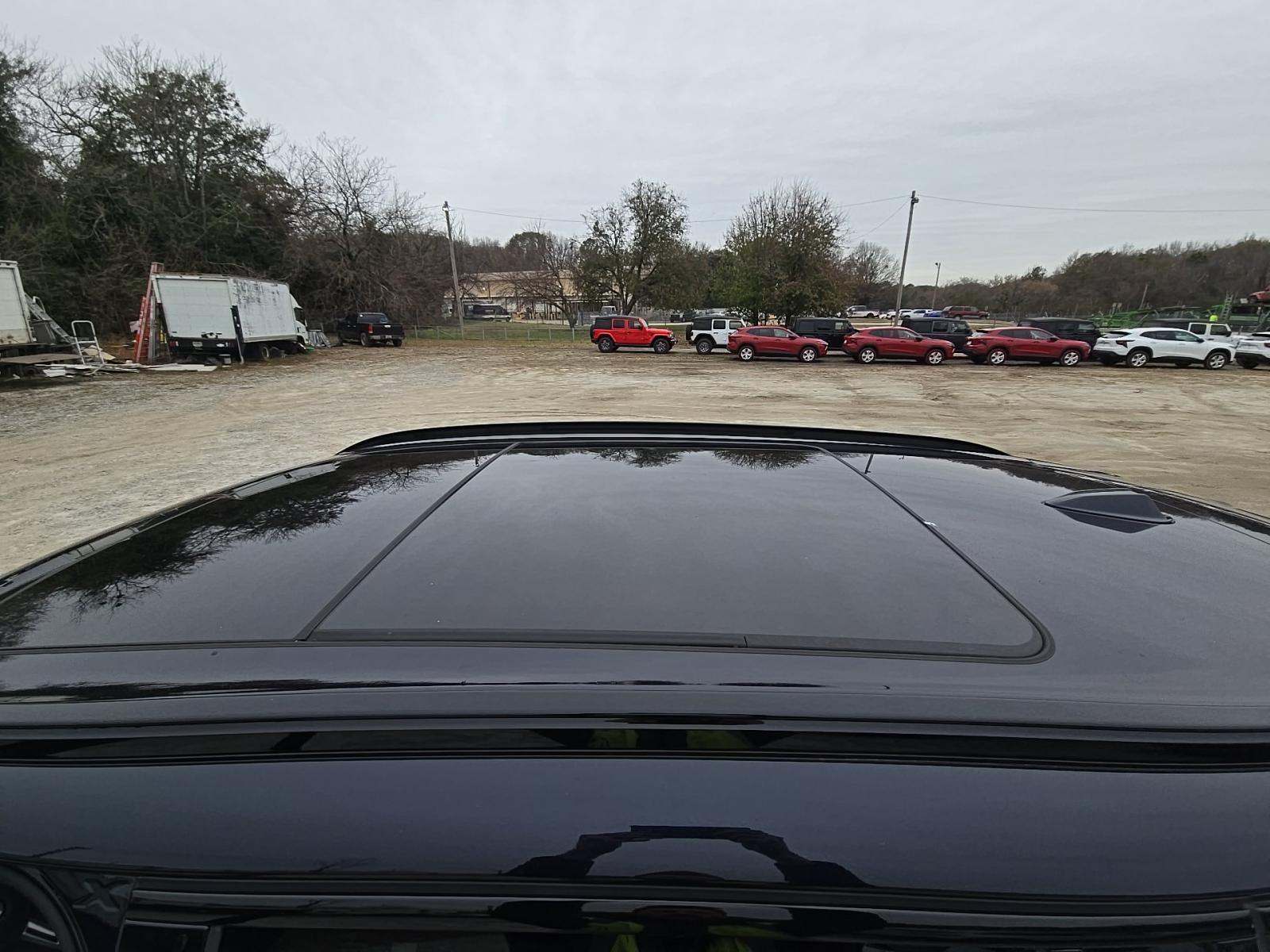 2025 BMW X5 M60i xDrive AWD