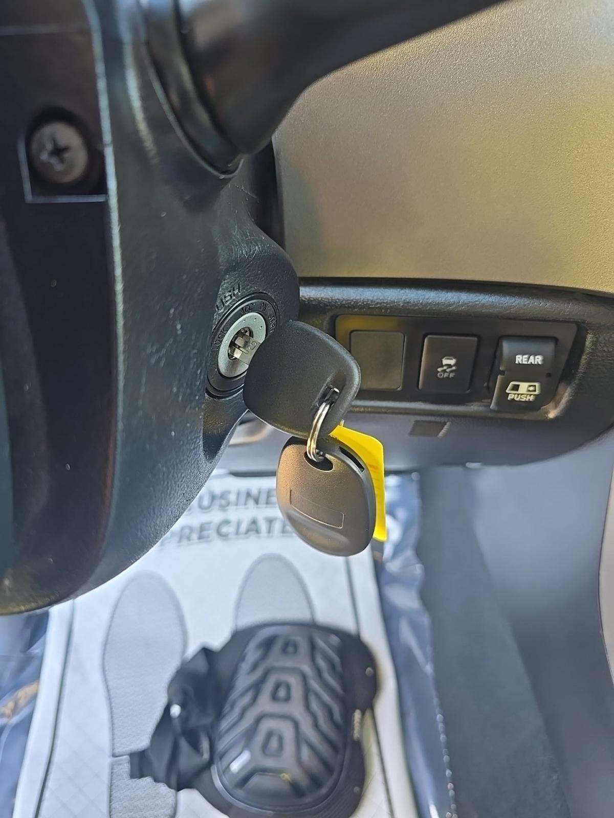 2013 Toyota Tundra Base RWD