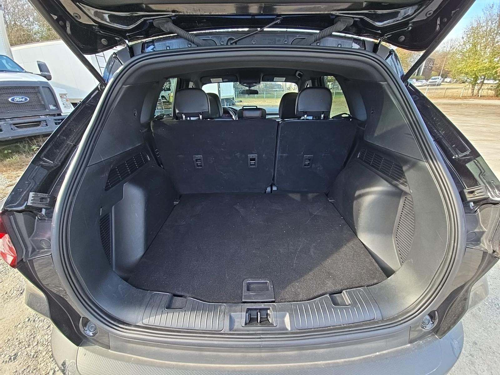 2025 Ford Escape ST-Line FWD