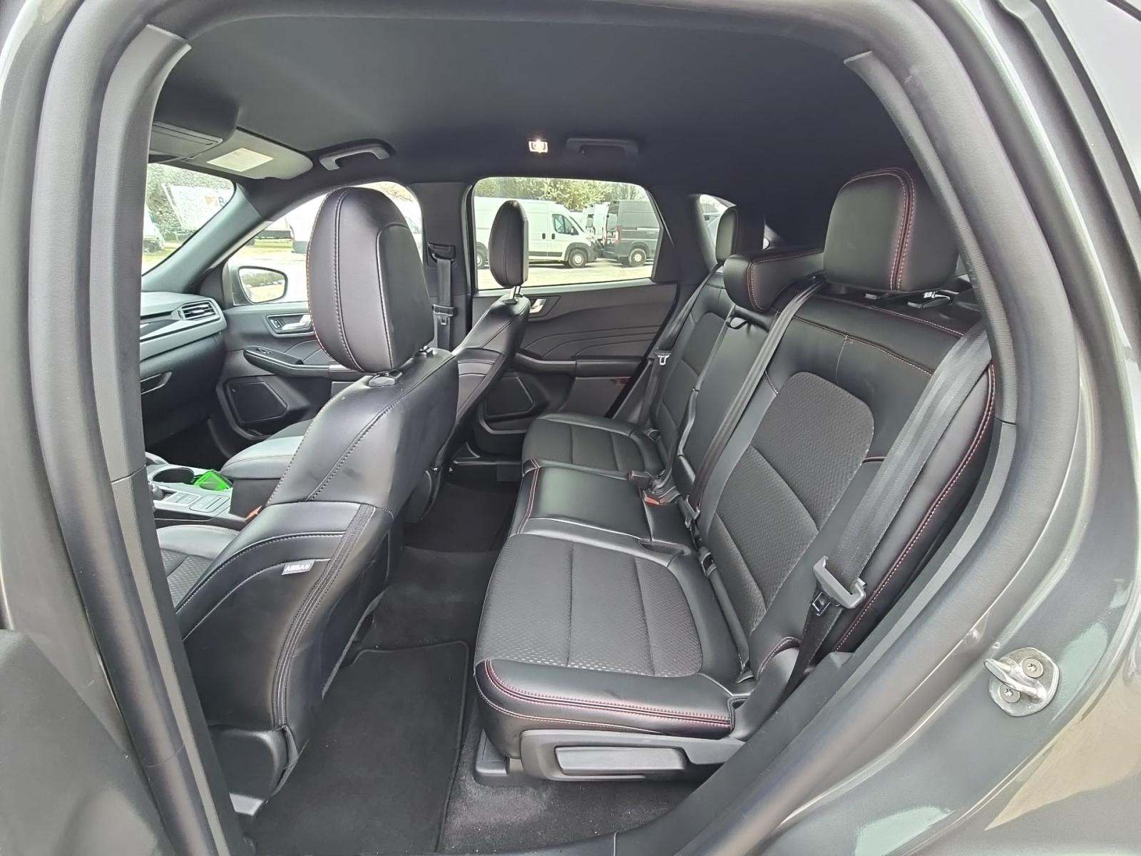 2025 Ford Escape ST-Line FWD